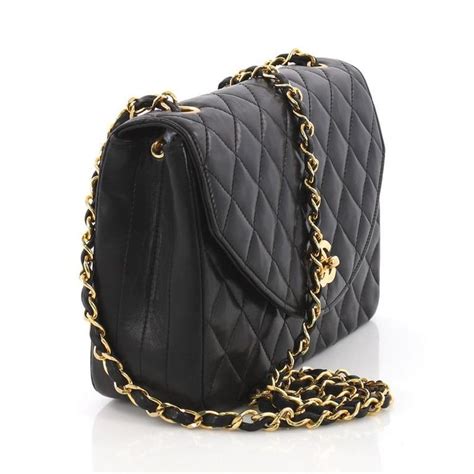 chanel lambskin round flap bag